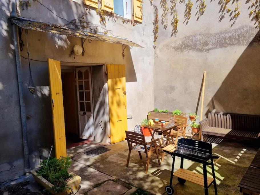Holiday home Romantique St Michel De Lanes *